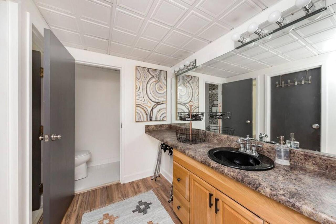 Music Row Retreat - 3 Beds, 1 Bedroom, Pool, Parking ナッシュビル エクステリア 写真