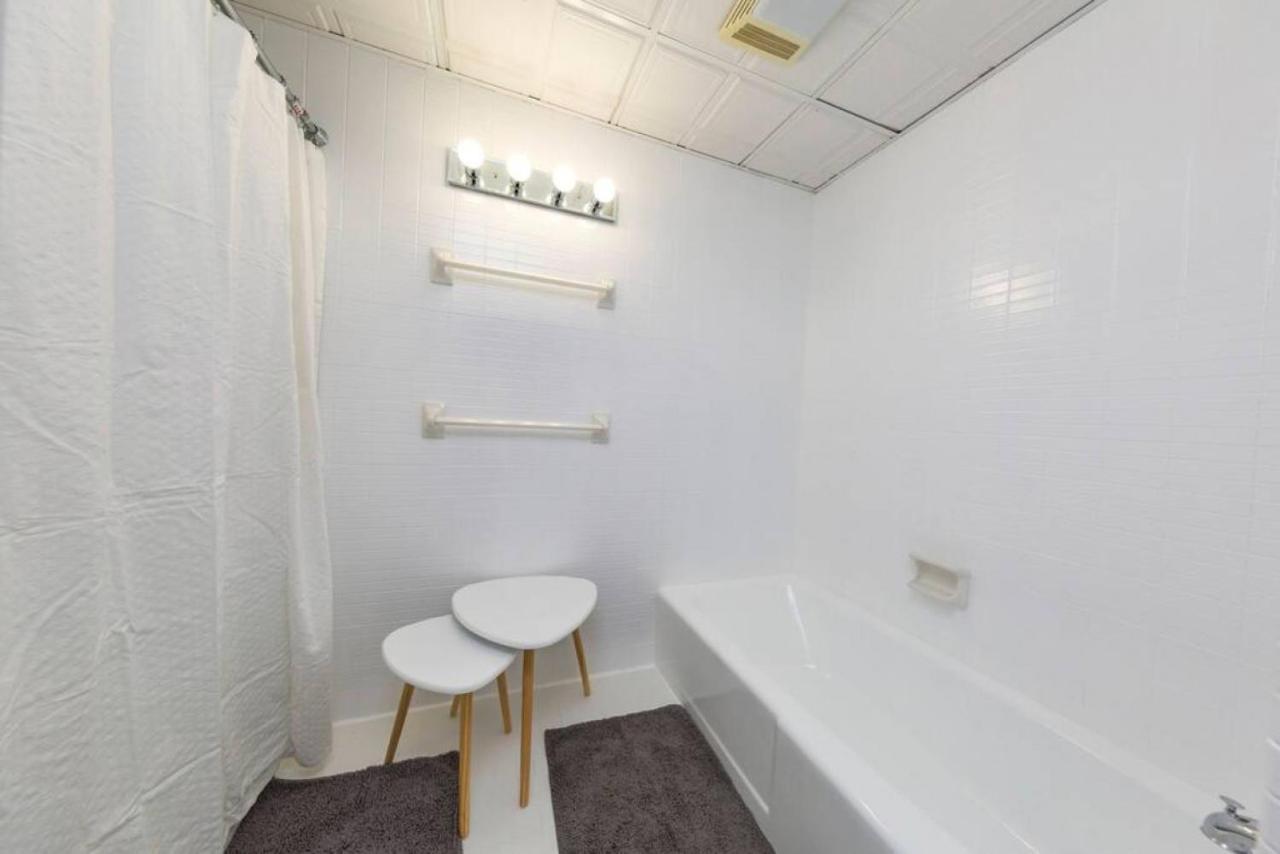 Music Row Retreat - 3 Beds, 1 Bedroom, Pool, Parking ナッシュビル エクステリア 写真
